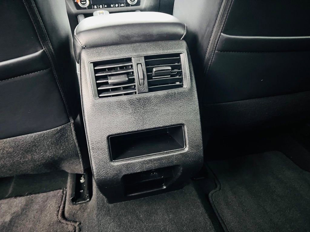Used 2022 Mitsubishi Outlander SEL Black Edition image 24