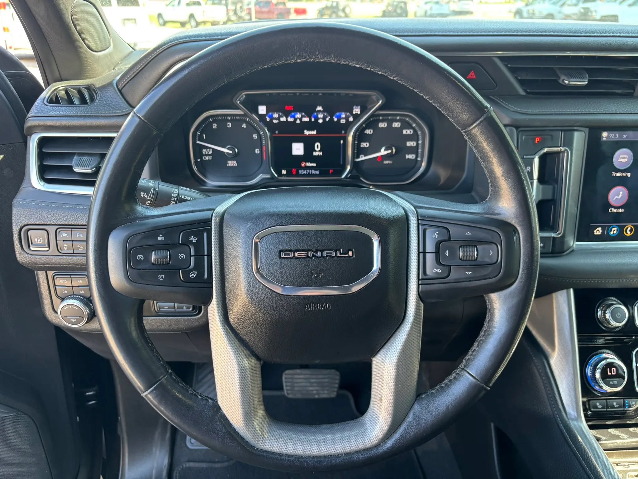 Used 2021 GMC Yukon Denali w/ Denali Ultimate Package AWD/4WD image 29