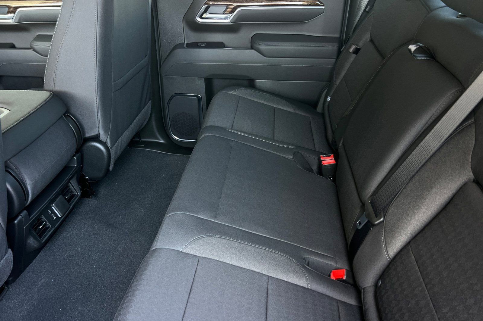 New 2026 GMC Sierra 1500 Elevation w/ X31 Off-Road Package AWD/4WD image 10