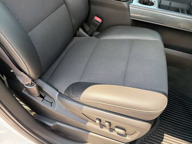 Used 2015 GMC Sierra 1500 SLE w/ All-Terrain Package AWD/4WD image 25