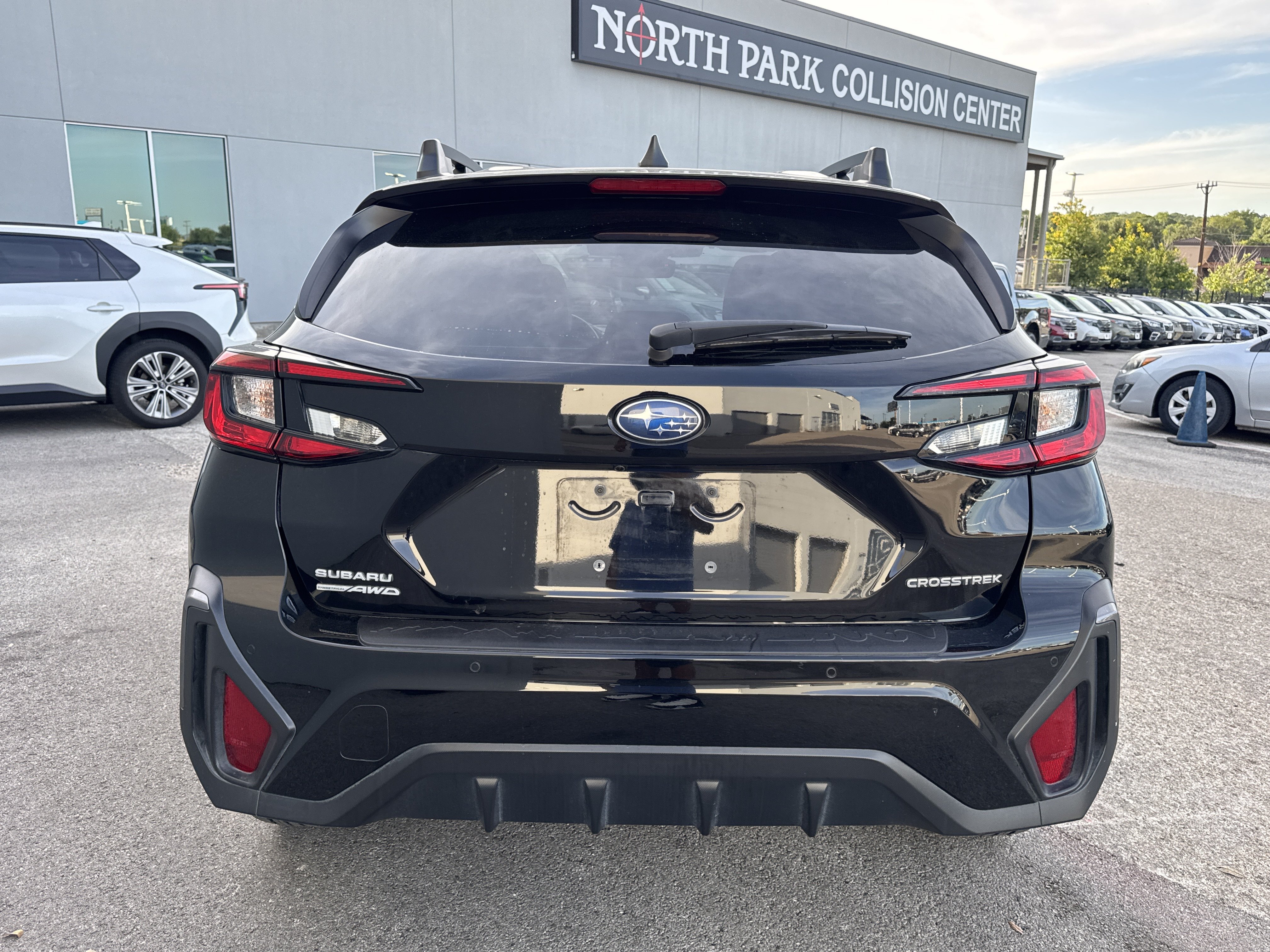 Certified 2024 Subaru Crosstrek 2.5i Limited w/ Crosstrek Mirror Package AWD/4WD image 4
