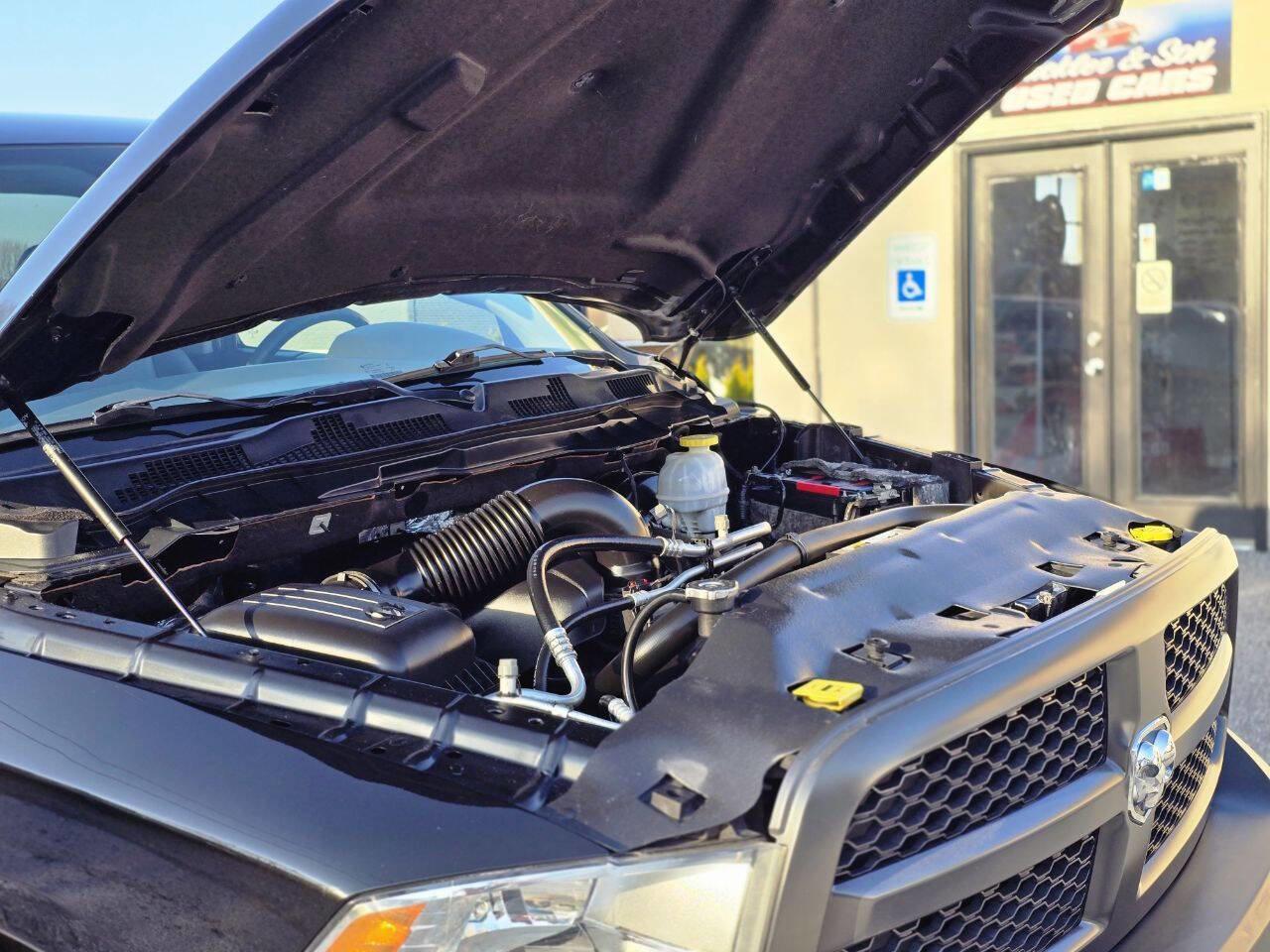 Used 2019 RAM 1500 Tradesman w/ Power & Remote Entry Group image 11