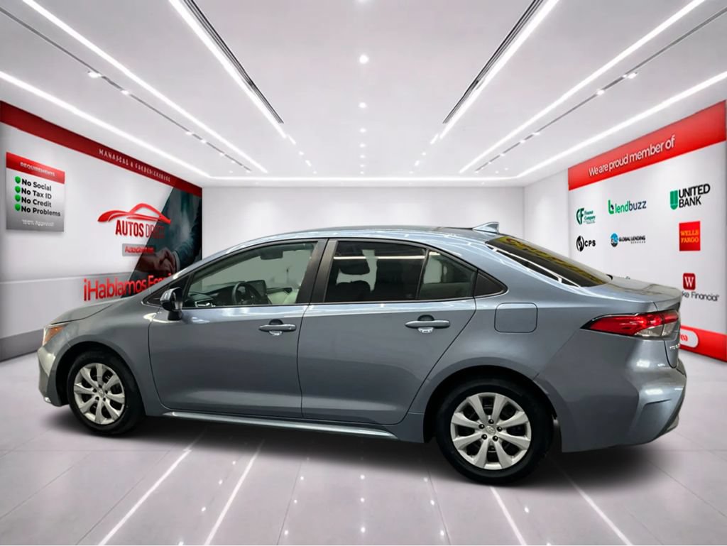 Used 2022 Toyota Corolla LE FWD image 4