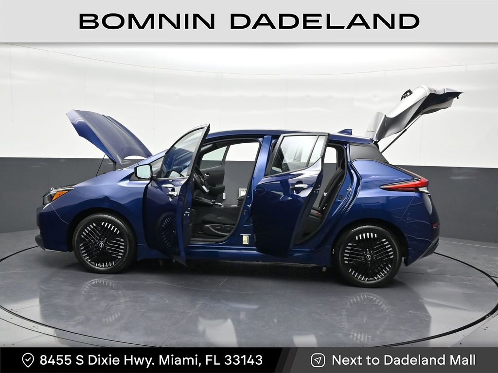 Used 2023 Nissan Leaf SV Plus image 32