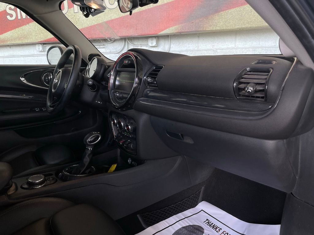 Used 2017 MINI Cooper Clubman S image 27