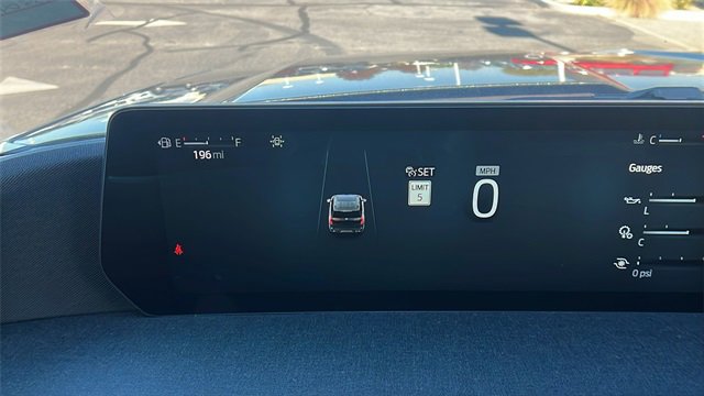 New 2025 Ford Expedition Active image 32