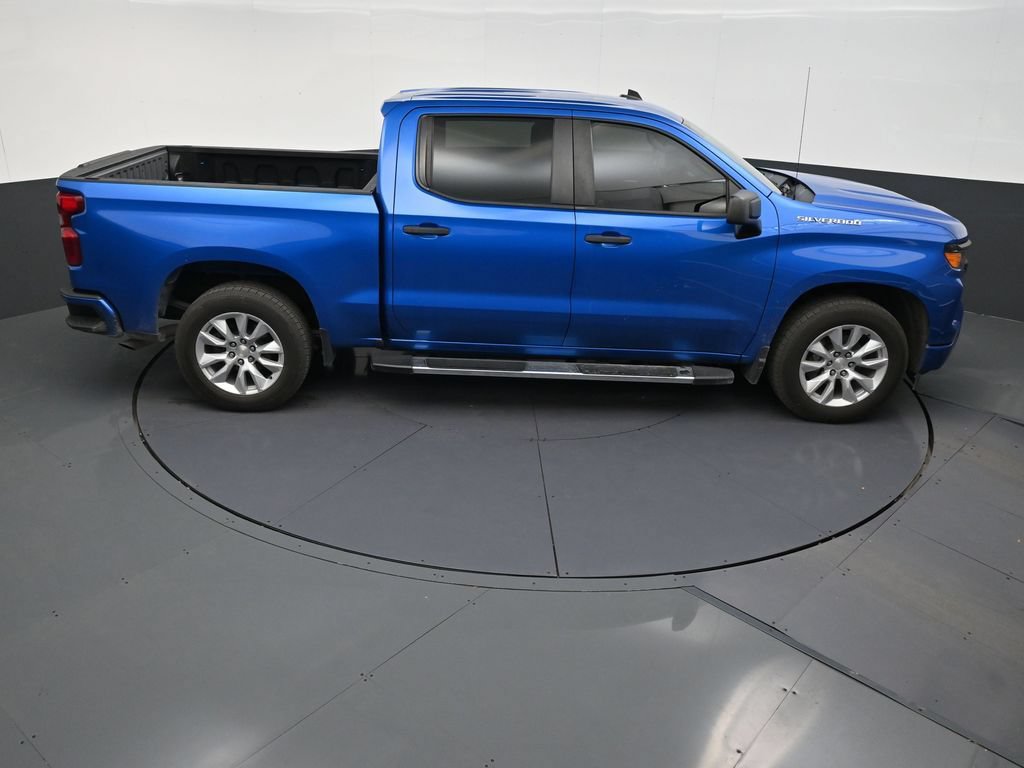 Used 2022 Chevrolet Silverado 1500 Custom RWD image 17