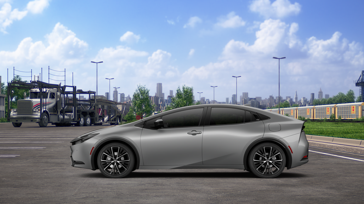 New 2027 Toyota Prius XLE FWD image 7