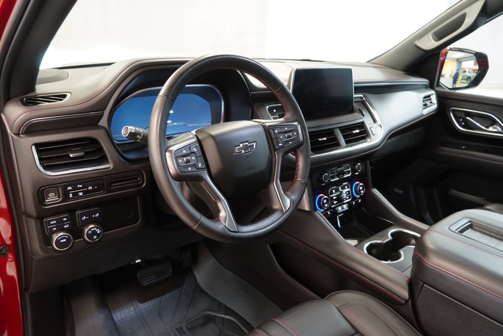 Used 2023 Chevrolet Tahoe RST w/ Luxury Package AWD/4WD image 5