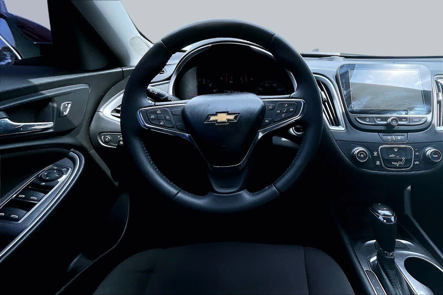 Used 2020 Chevrolet Malibu RS FWD image 6