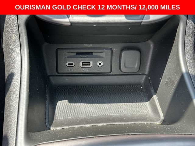 Used 2023 GMC Terrain AT4 AWD/4WD image 27