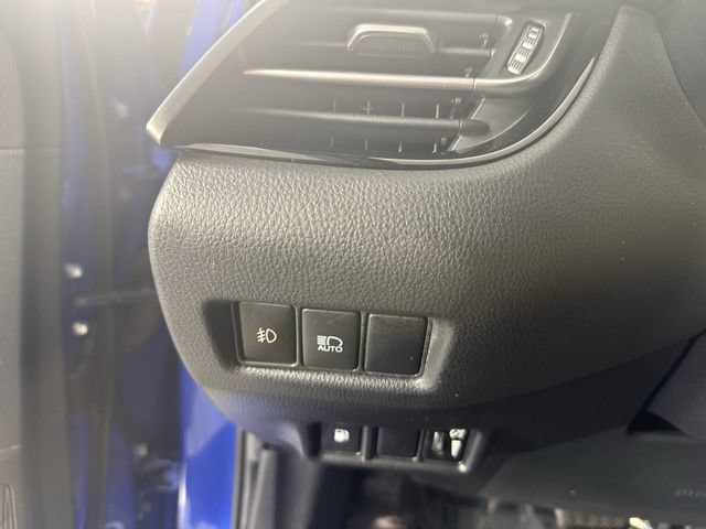 Used 2018 Toyota C-HR XLE FWD image 14