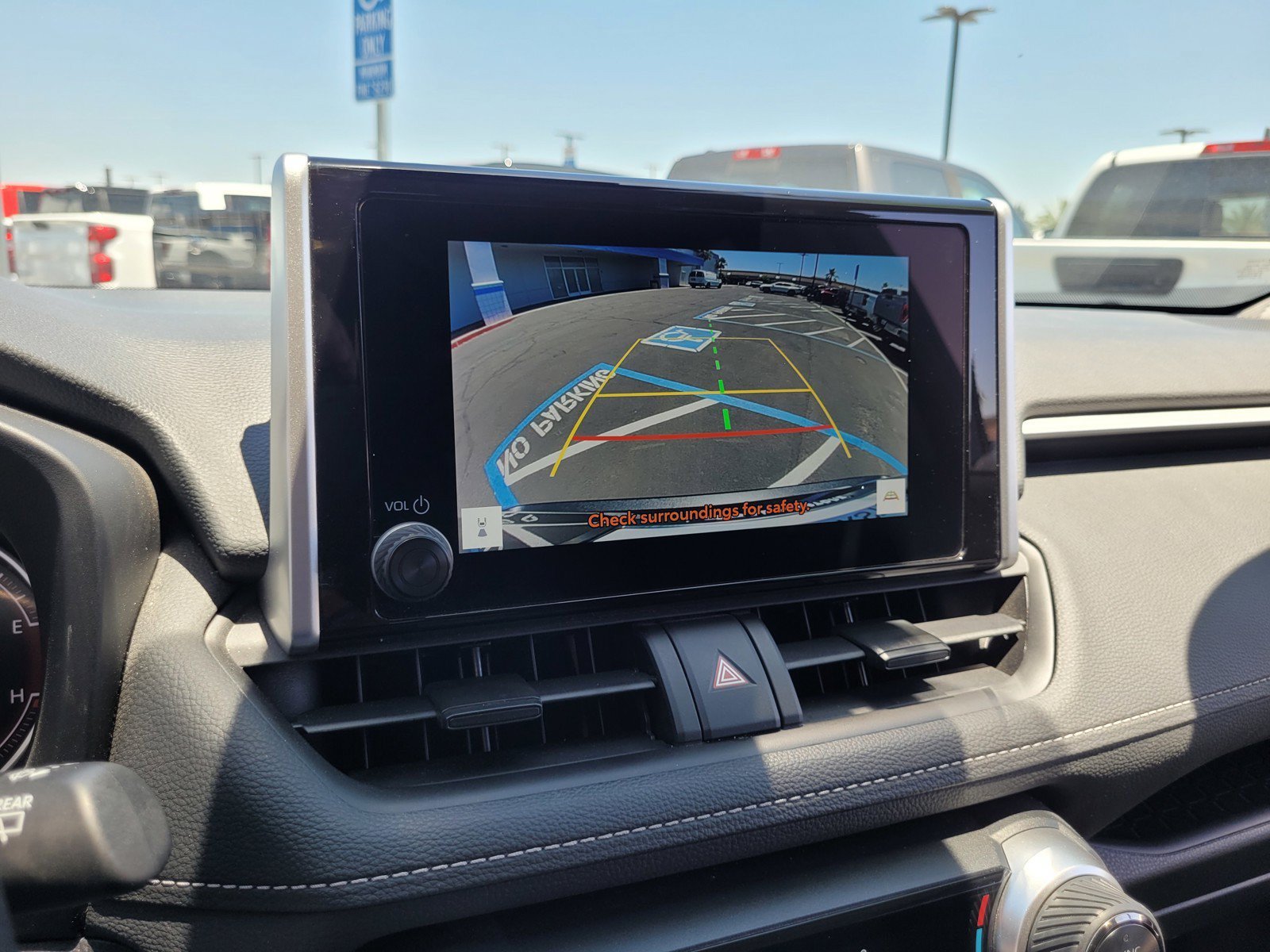 Used 2024 Toyota RAV4 XLE w/ Weather Package AWD/4WD image 18