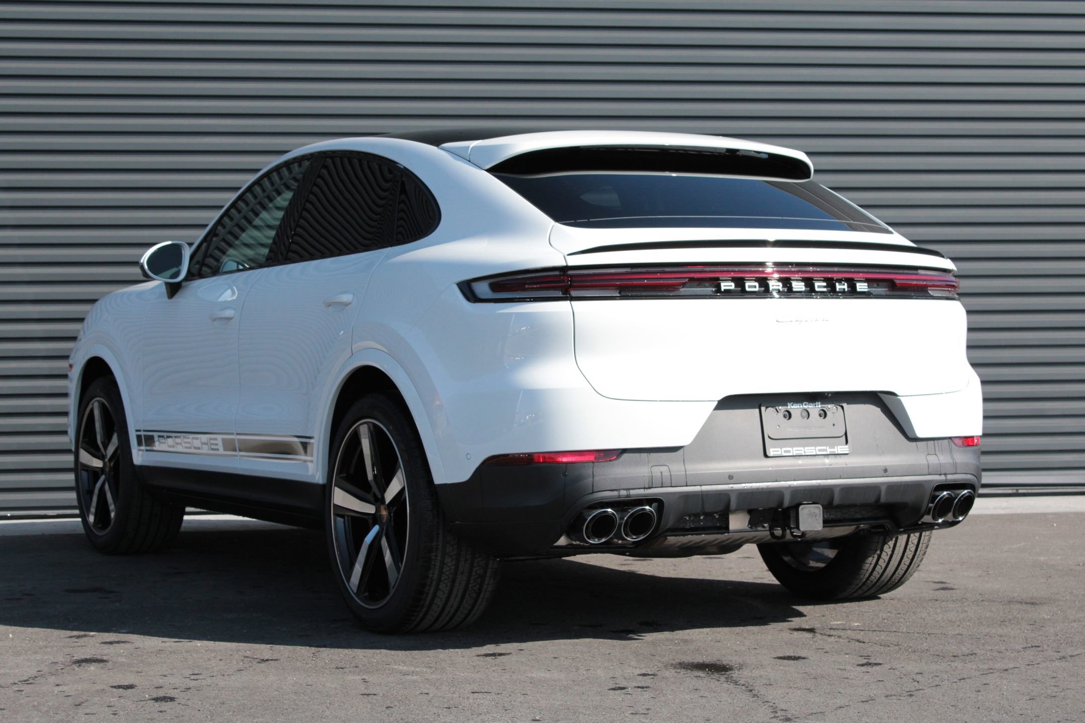 New 2026 Porsche Cayenne Coupe image 3