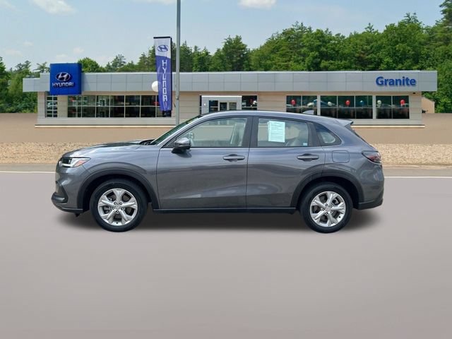 Used 2024 Honda HR-V LX image 9