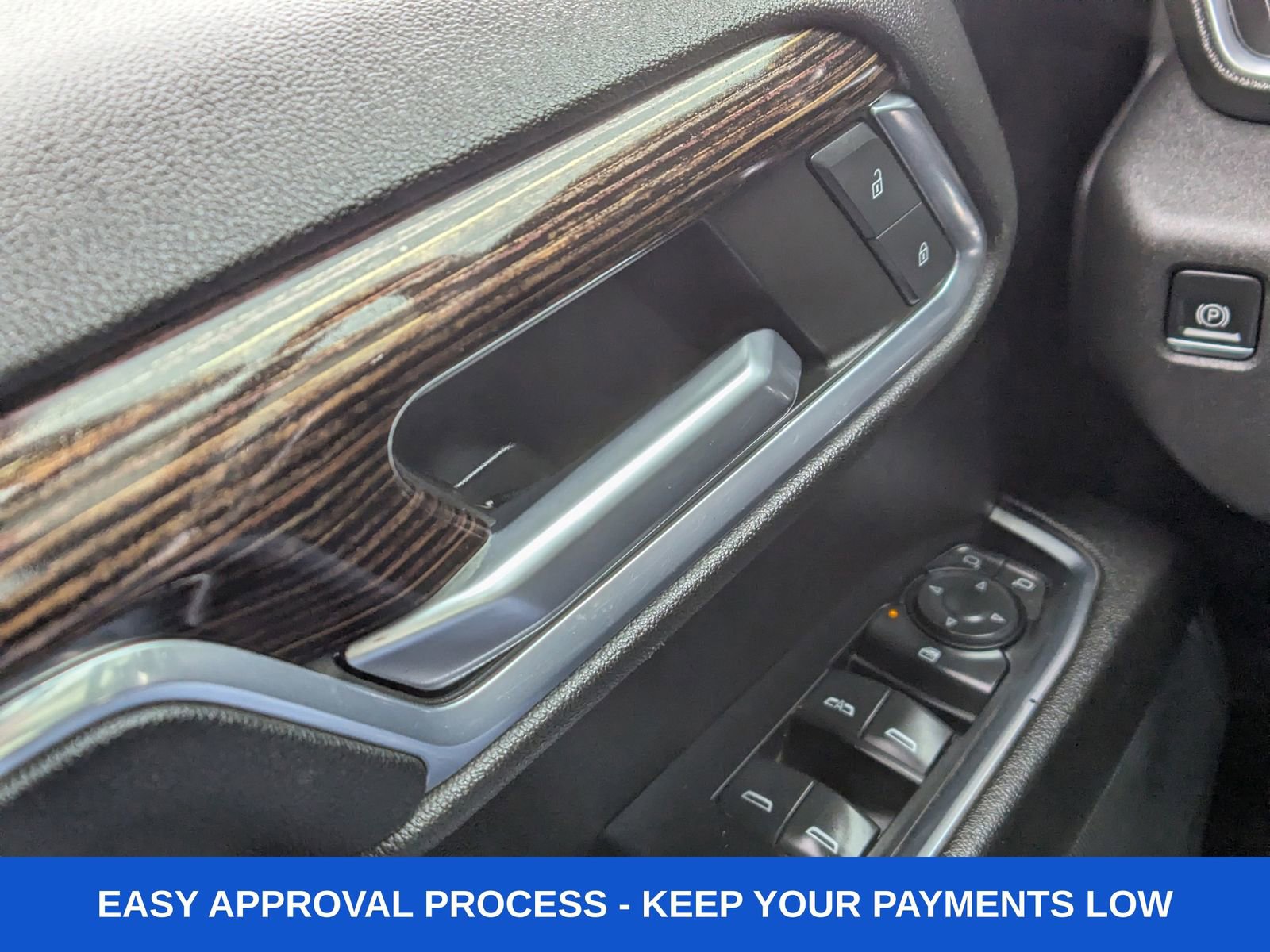 Used 2023 GMC Sierra 1500 SLE image 34