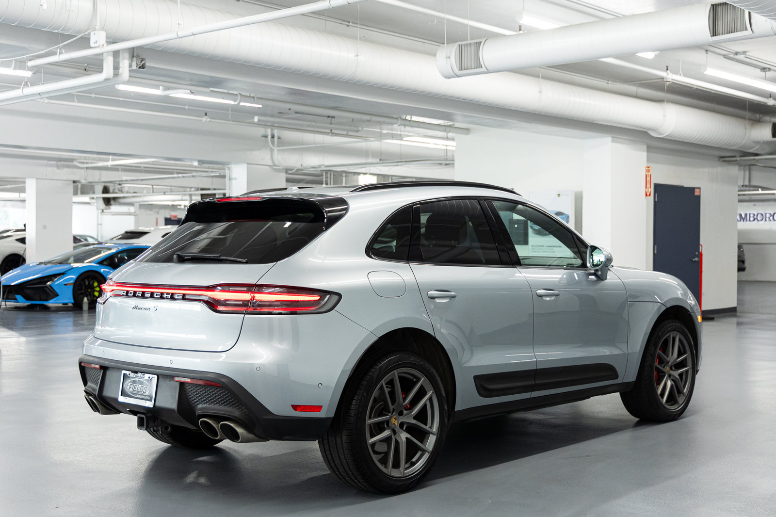 Used 2022 Porsche Macan S w/ Premium Package Plus AWD/4WD image 6