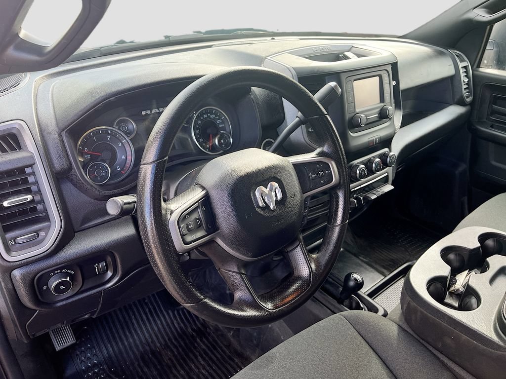 Used 2024 RAM 2500 Tradesman w/ Chrome Appearance Group AWD/4WD image 9