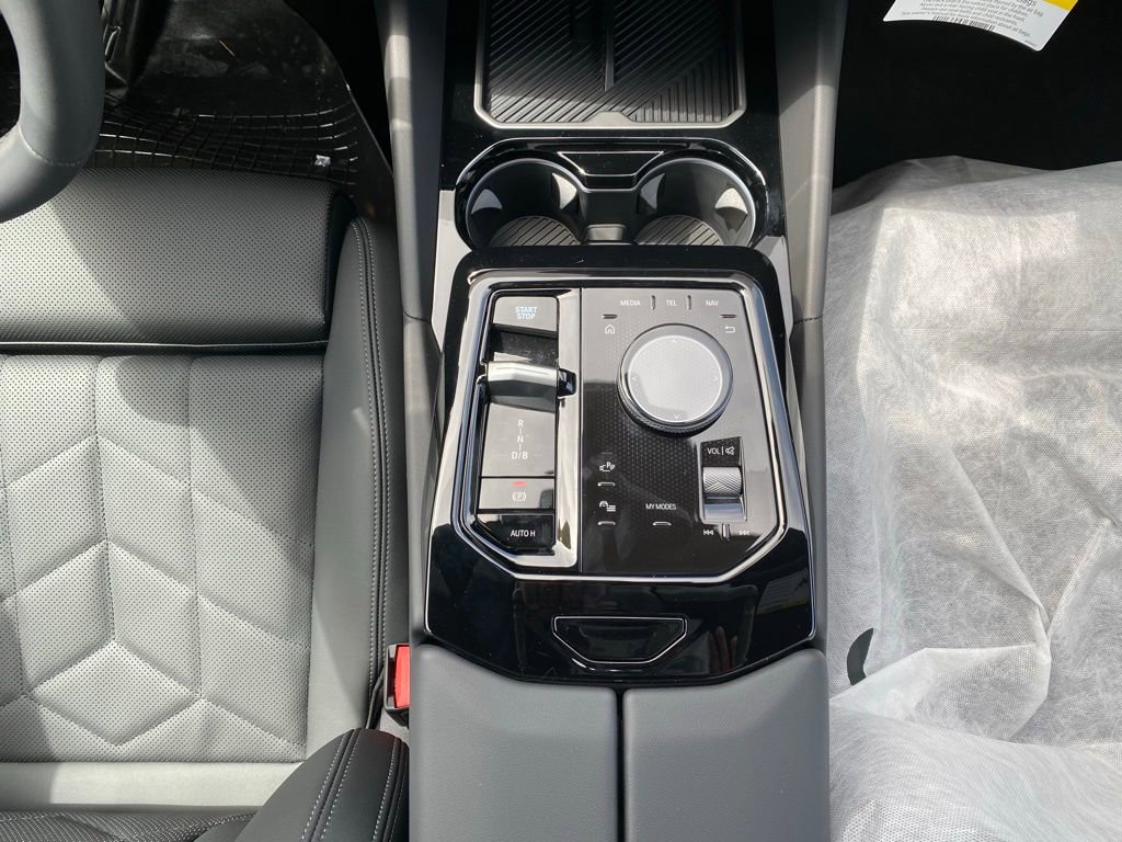 New 2026 BMW i5 eDrive40 AWD/4WD image 10