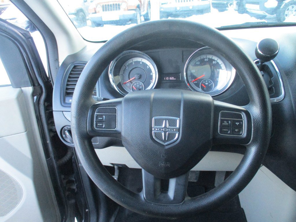 Used 2012 Dodge Grand Caravan SE FWD image 10