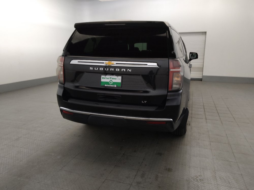 Used 2022 Chevrolet Suburban LT w/ Luxury Package AWD/4WD image 7