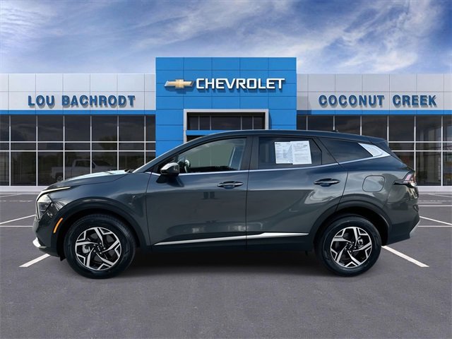 Used 2023 Kia Sportage LX image 5