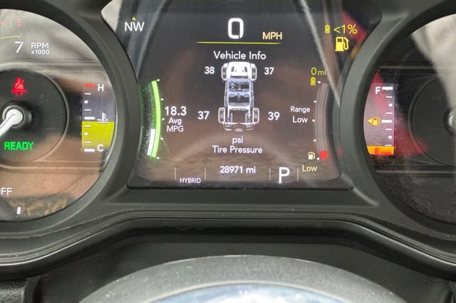 Used 2024 Jeep Wrangler Unlimited Sahara AWD/4WD image 30