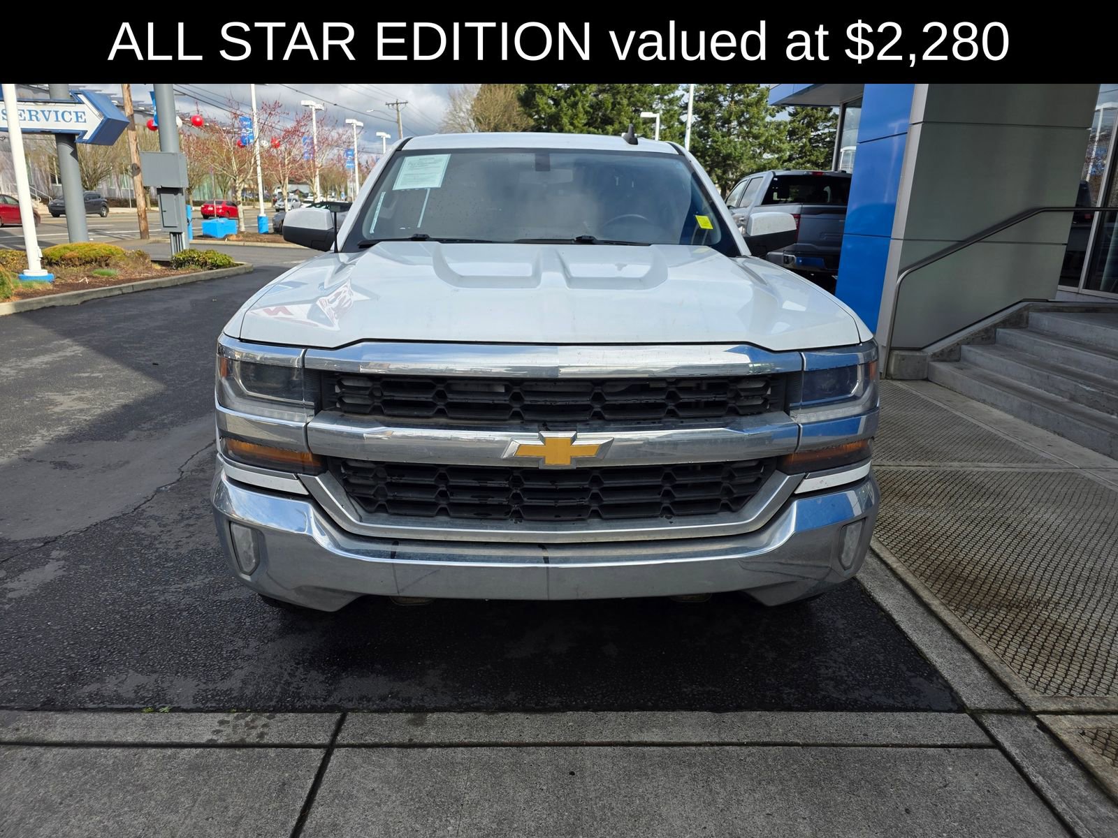 Used 2016 Chevrolet Silverado 1500 LT w/ All Star Edition image 3