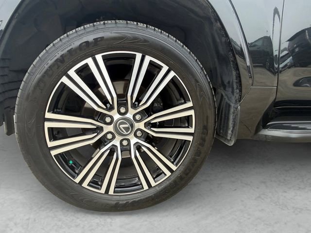 Used 2025 Lexus LX 600 4WD w/ Accessory Package (2T) image 23