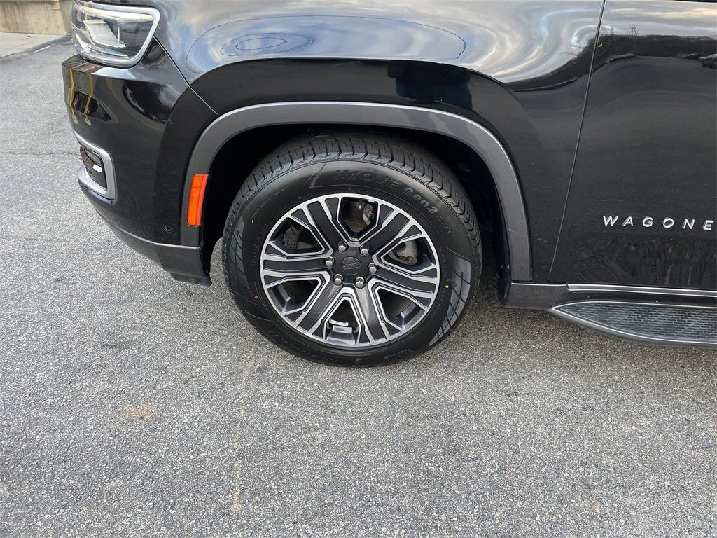 Used 2022 Jeep Wagoneer Series III image 9