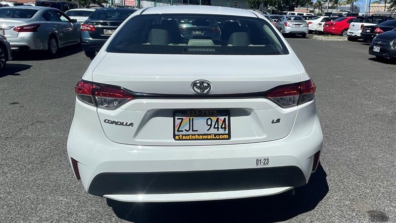 Used 2021 Toyota Corolla LE FWD image 8