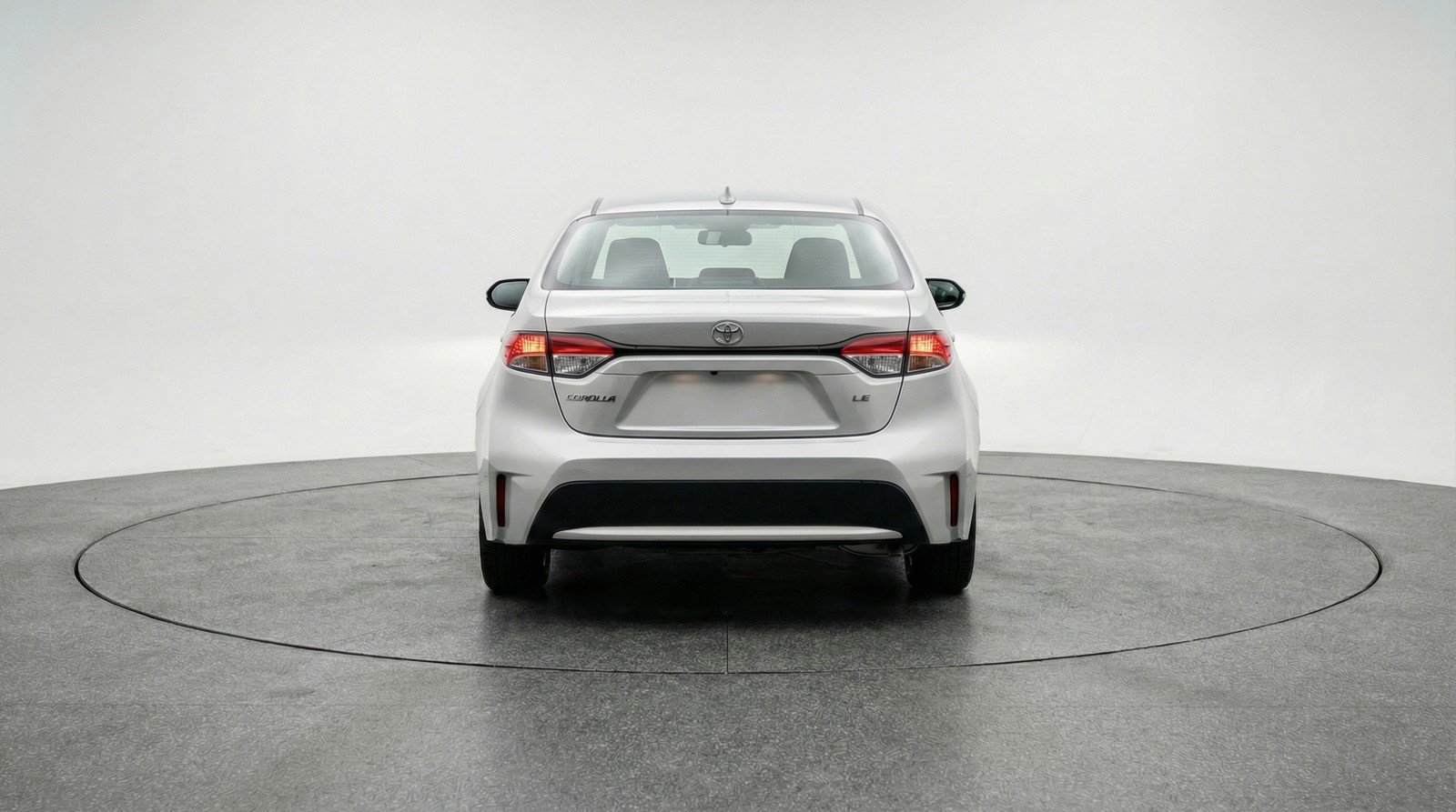 Used 2025 Toyota Corolla LE FWD image 7