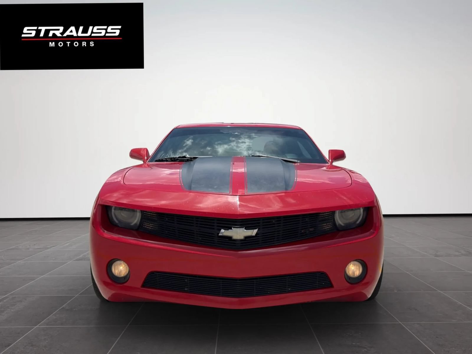 Used 2011 Chevrolet Camaro LT w/ RS Package RWD image 3