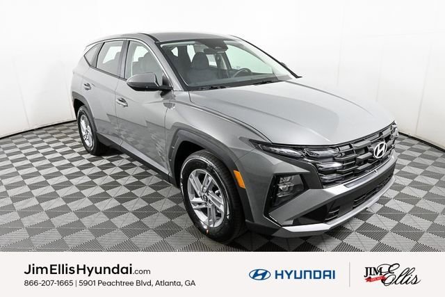 Used 2025 Hyundai Tucson SE