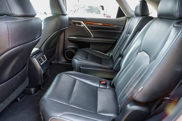 Used 2018 Lexus RX 450hL Premium w/ Premium Package AWD/4WD image 17