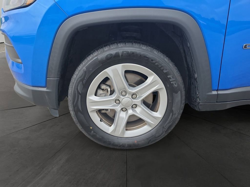 Used 2023 Jeep Compass Sport AWD/4WD image 14