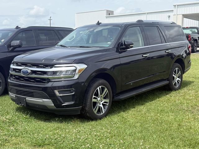 Used 2024 Ford Expedition Max Limited image 3