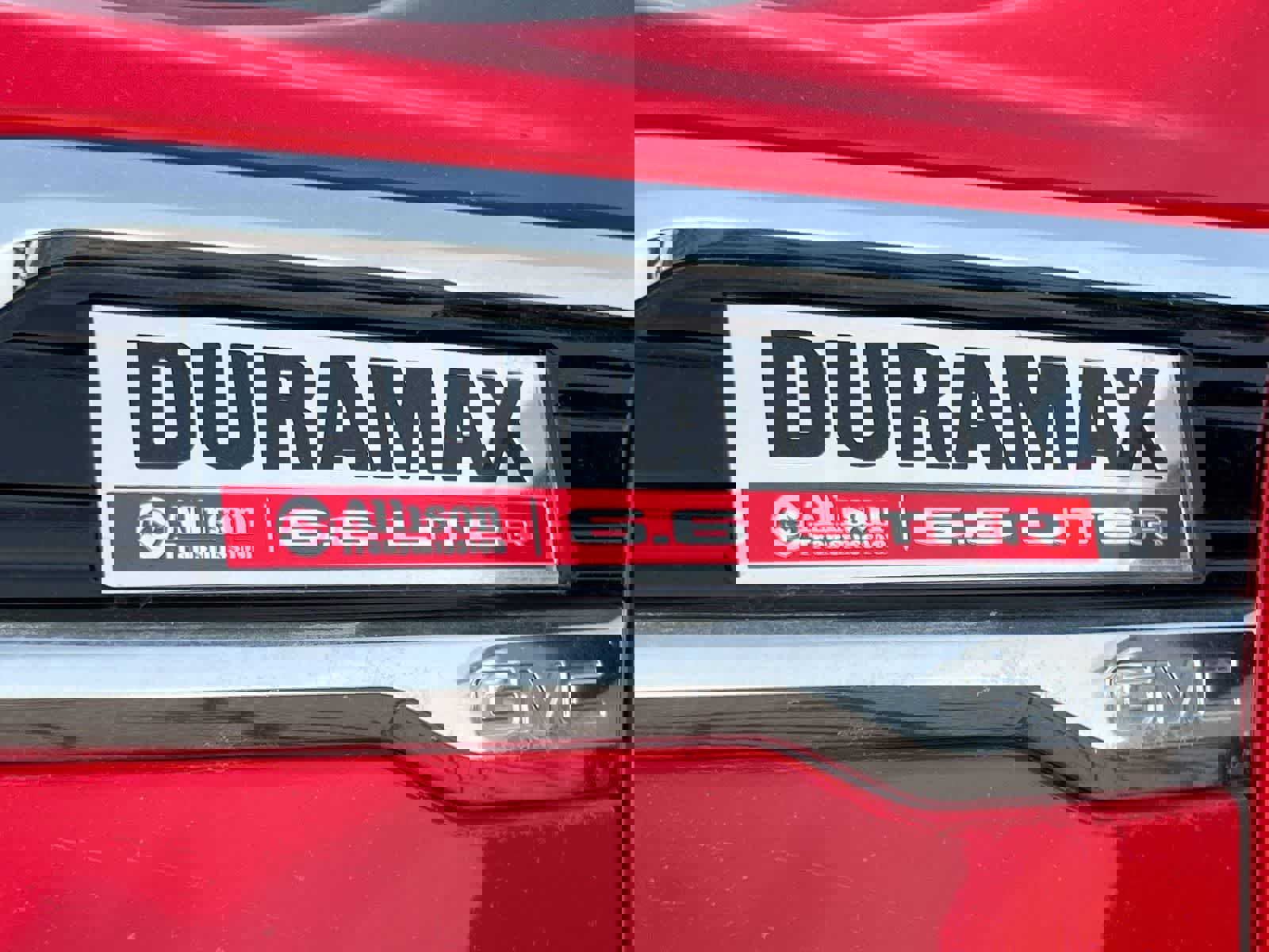 Used 2022 GMC Sierra 2500 SLT w/ SLT Preferred Package image 13