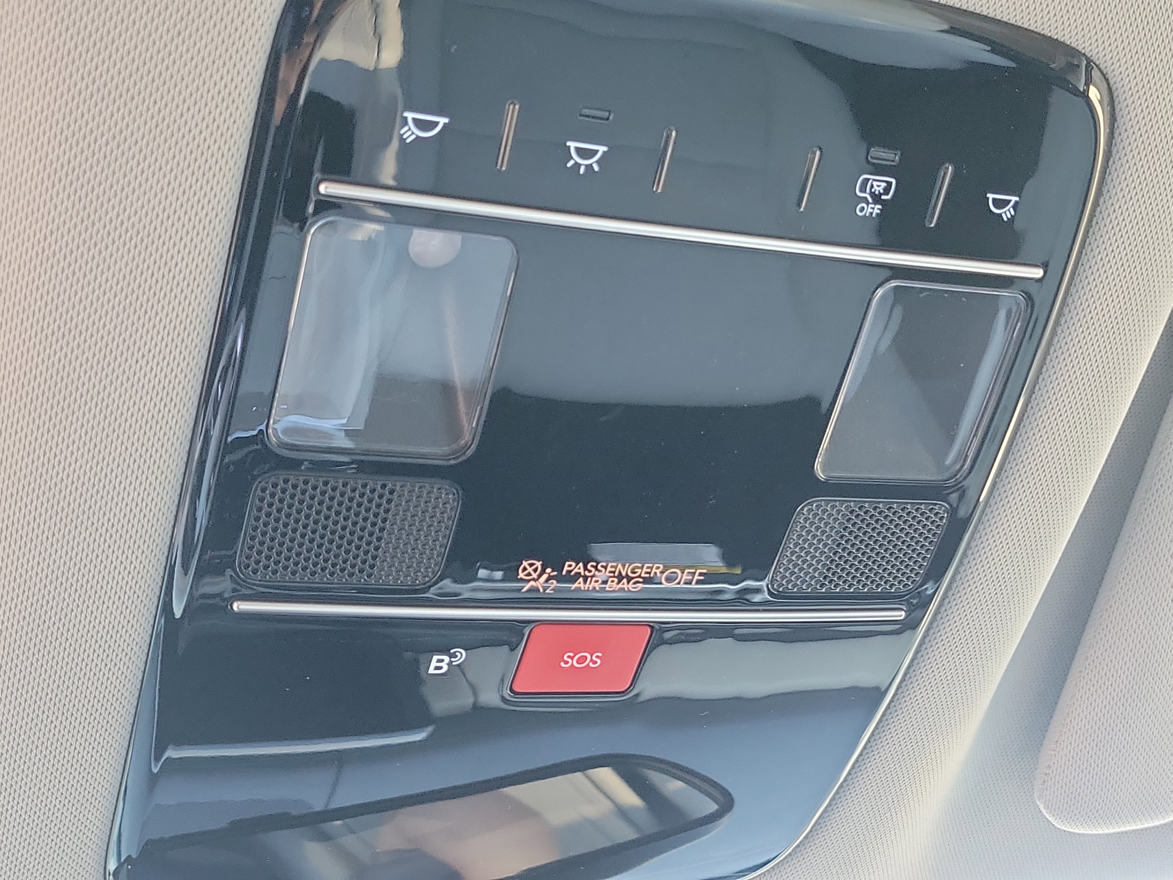 Certified 2026 Hyundai Santa Fe SE image 17