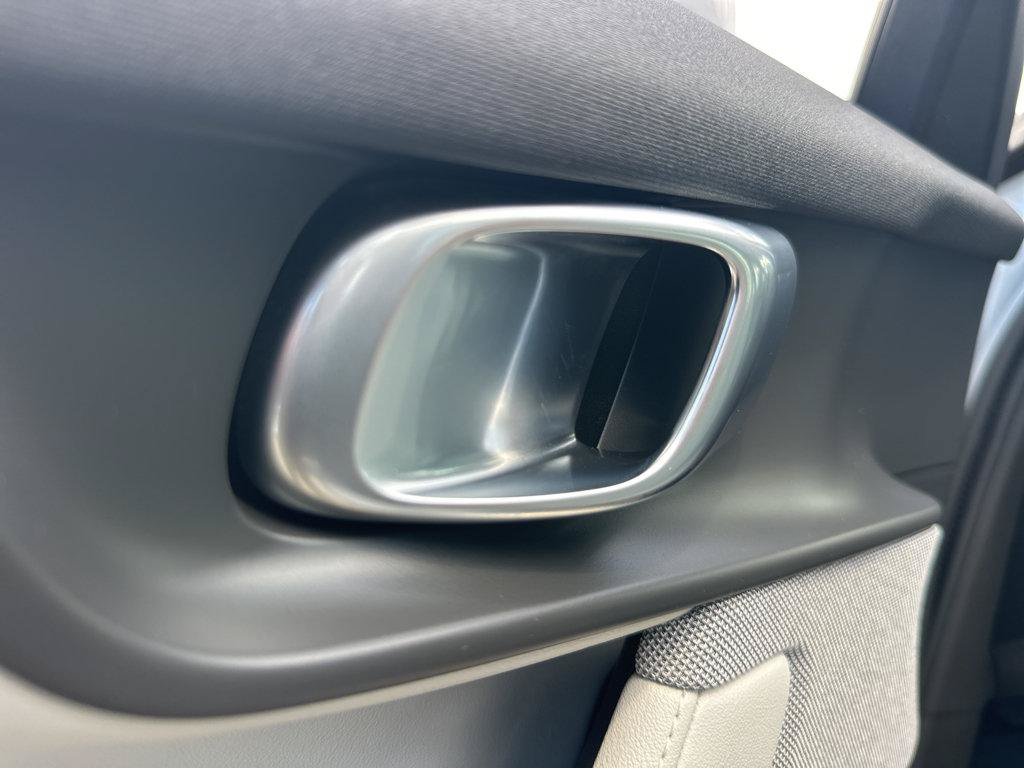 Used 2023 Polestar Polestar 2 AWD/4WD image 33