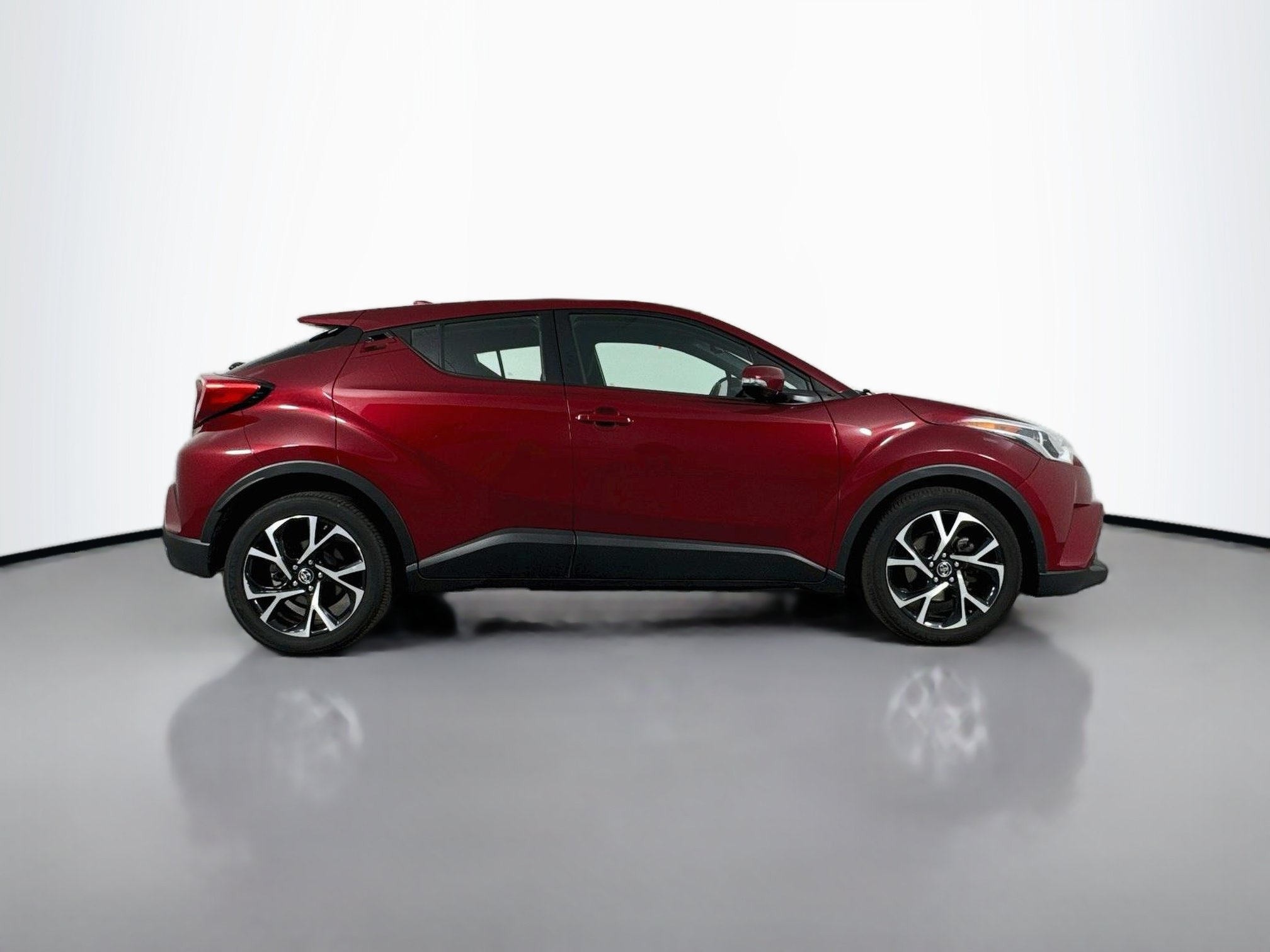 Certified 2018 Toyota C-HR XLE FWD image 8