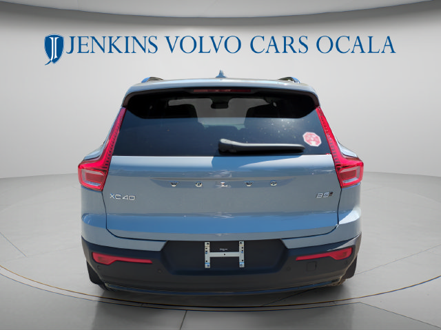 New 2026 Volvo XC40 B5 Ultra w/ Protection Package Premier AWD/4WD image 4