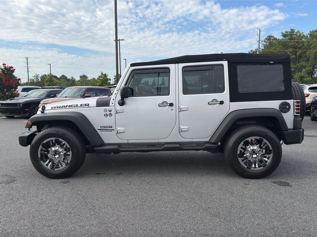 Used 2012 Jeep Wrangler Unlimited Sport AWD/4WD image 5