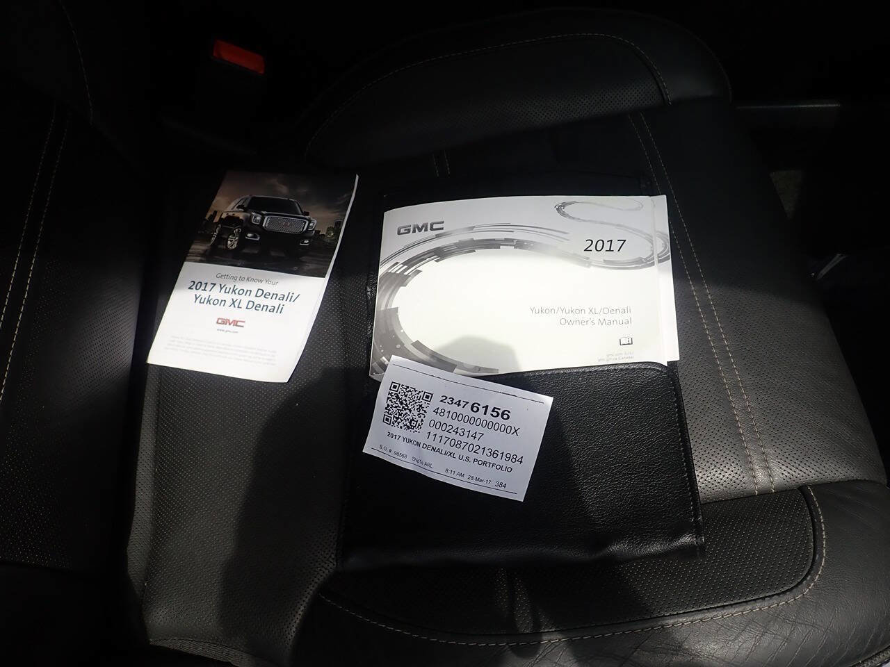 Used 2017 GMC Yukon XL Denali w/ Open Road Package image 11