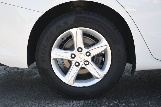 Used 2019 Chevrolet Malibu LS image 30