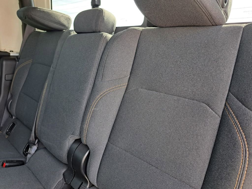 Used 2024 Jeep Gladiator Sport image 22