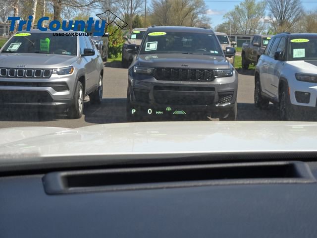 Used 2026 Toyota Grand Highlander AWD Hybrid image 40