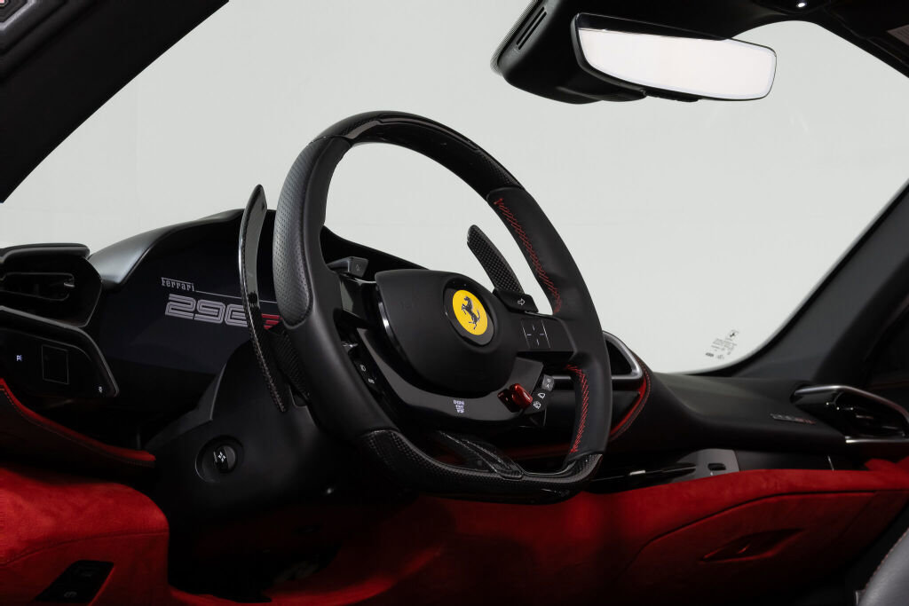 Used 2024 Ferrari 296 GTS image 31