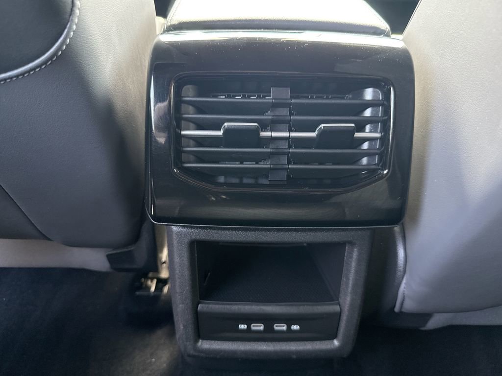 Used 2023 Volkswagen ID.4 2WD image 26