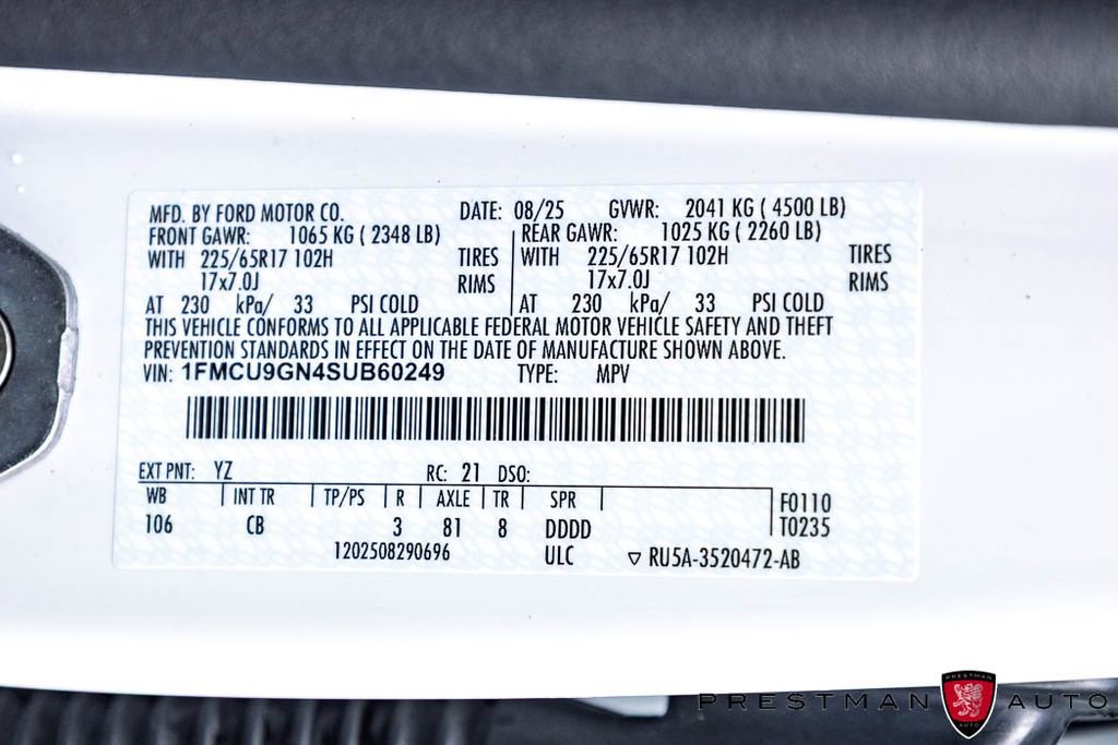 Used 2025 Ford Escape Active AWD/4WD image 40